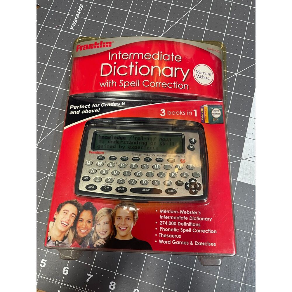 Intermediate Dictionary with Spelling Correction/ Educational Reference Book